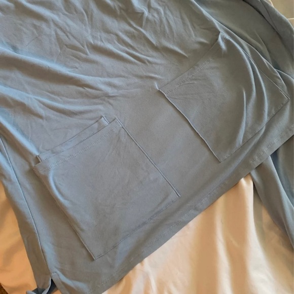 Scrub set - Picture 5 of 5